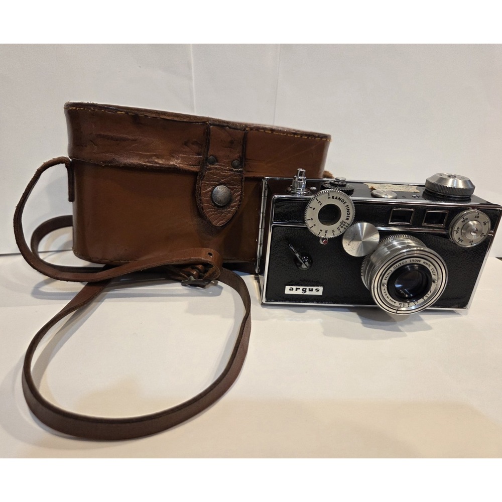 Vintage Argus C3 The Brick 35mm Rangefinder Camera with Coated Cintar 50mm f/3.5